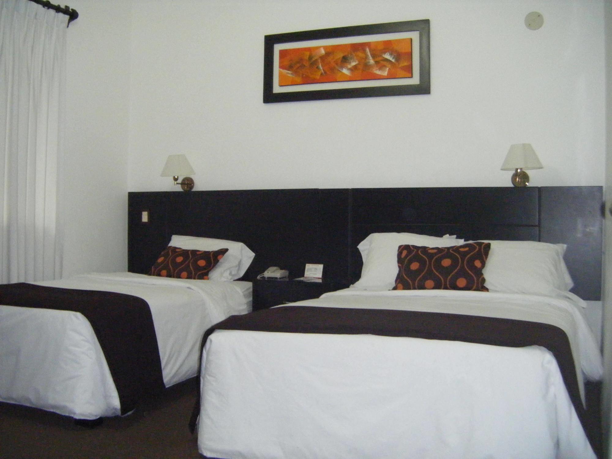 Hotel Ferre De Ville ลิมา ภายนอก รูปภาพ